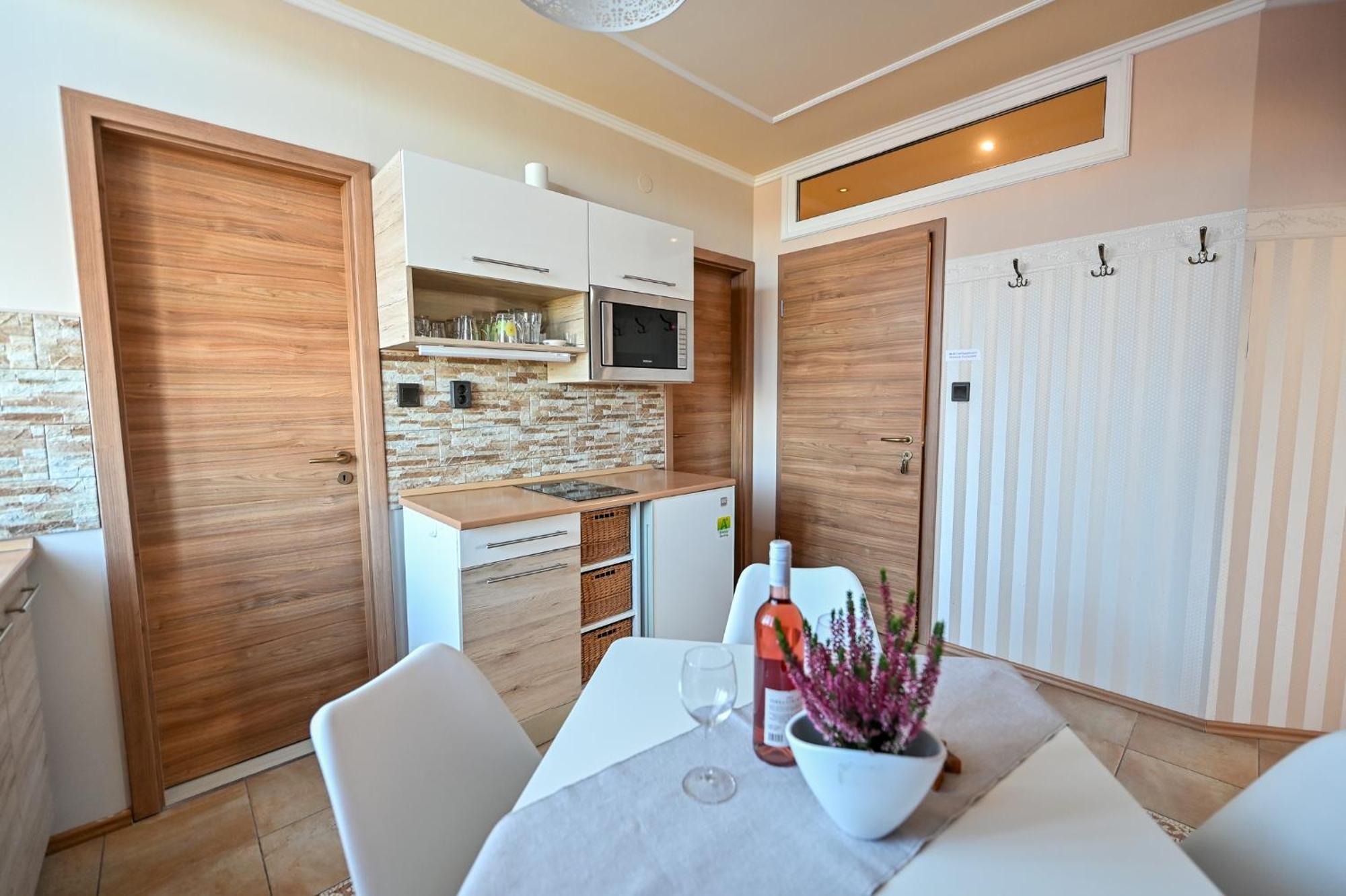 Bellavista 2 Apartman Еґер Екстер'єр фото