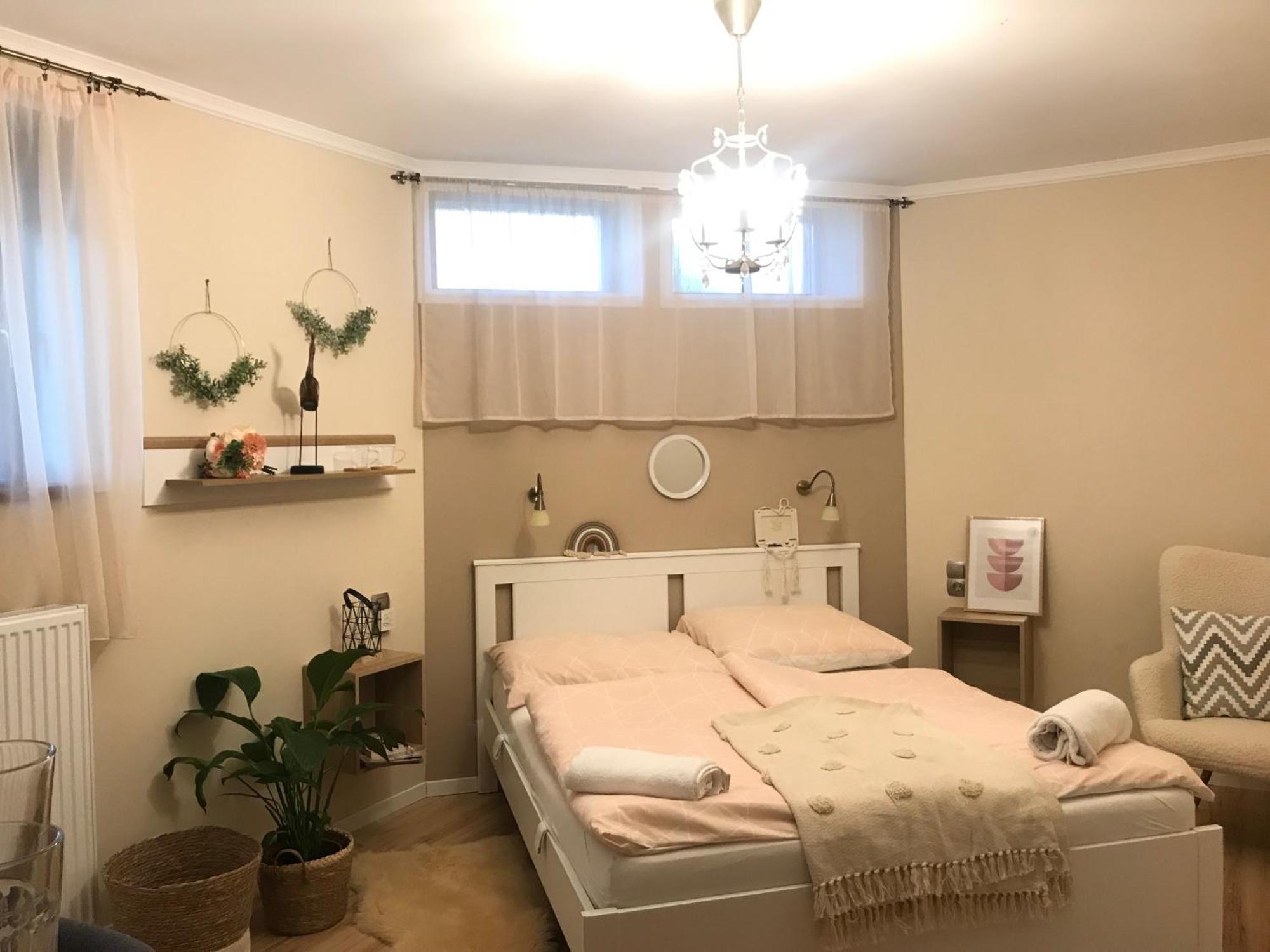 Bellavista 2 Apartman Еґер Екстер'єр фото